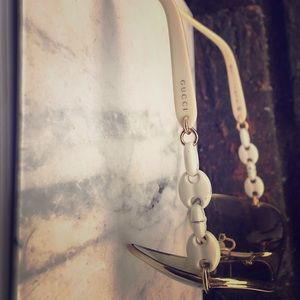 Gucci chain aviator sunglasses